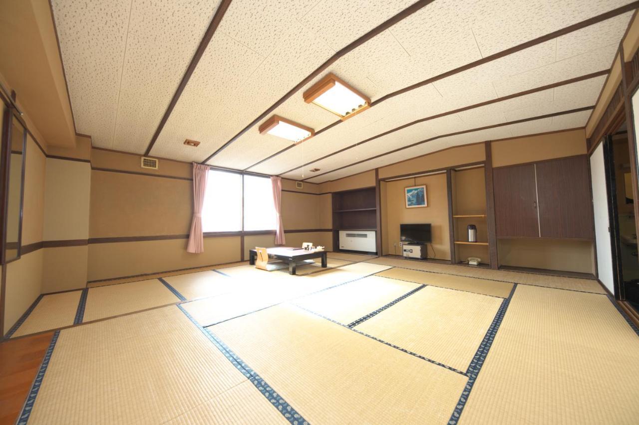 Shiga Swiss Inn Shiga Kogen Luaran gambar